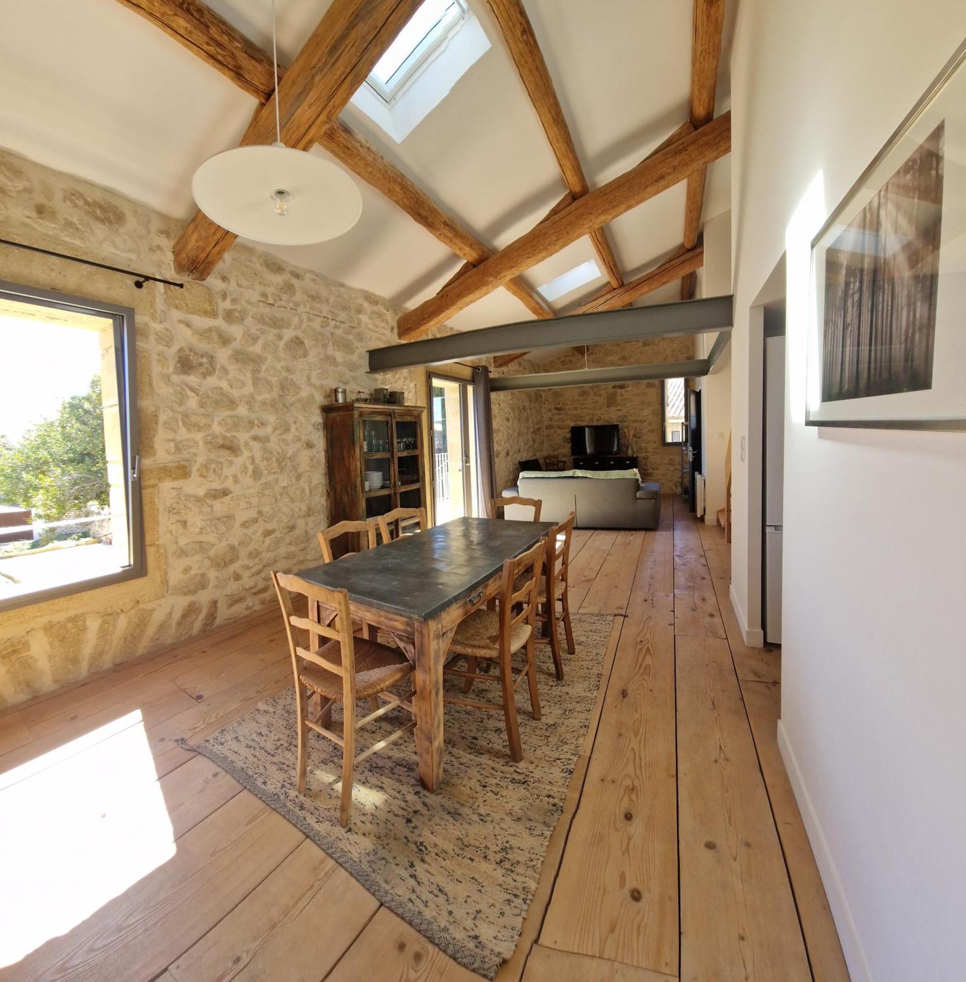 Appartement Dans Un Mas Provencal Renove Saint-Hilaire-dʼOzilhan Exterior foto
