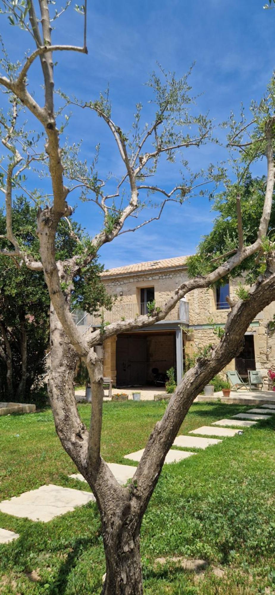 Appartement Dans Un Mas Provencal Renove Saint-Hilaire-dʼOzilhan Exterior foto